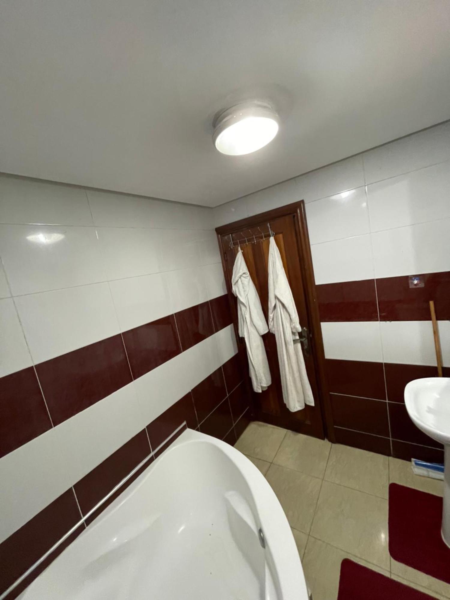 Private Room Chambre Privee Κενίτρα Εξωτερικό φωτογραφία